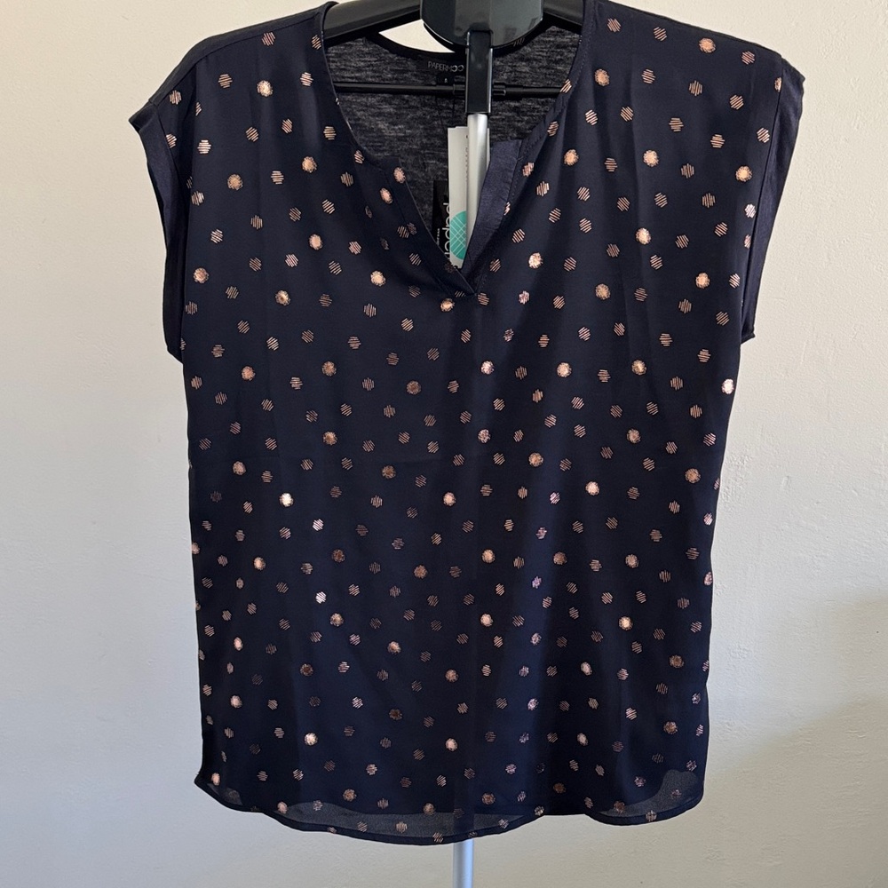 NWT Women's Navy with Gold Polka Dot Pattern Short Sleeve Top Size Small - Picture 11 of 15